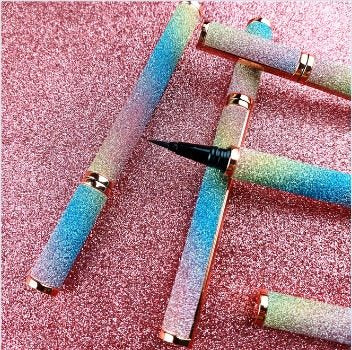 Dual Action Eyeliner & Adhesive Lash Pen